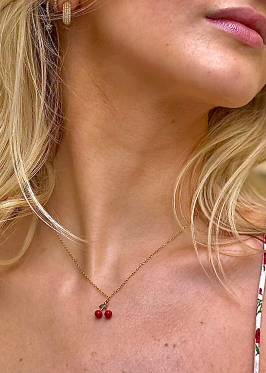 Collier Cherry
